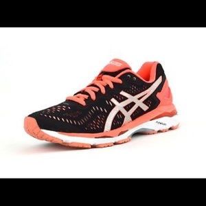 Asics-Gel-Kayano 23 **NEW**